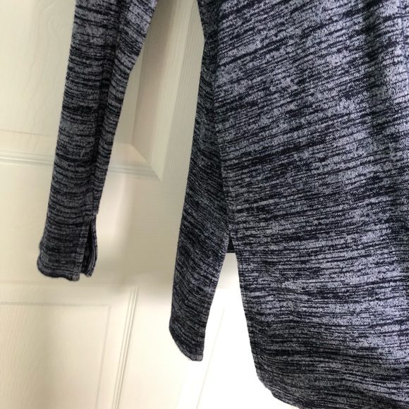 Navy Long Sleeve GAP Top - Picture 5 of 5